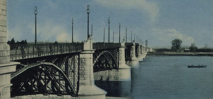Most Poniatowskiego: Happy Birthday!